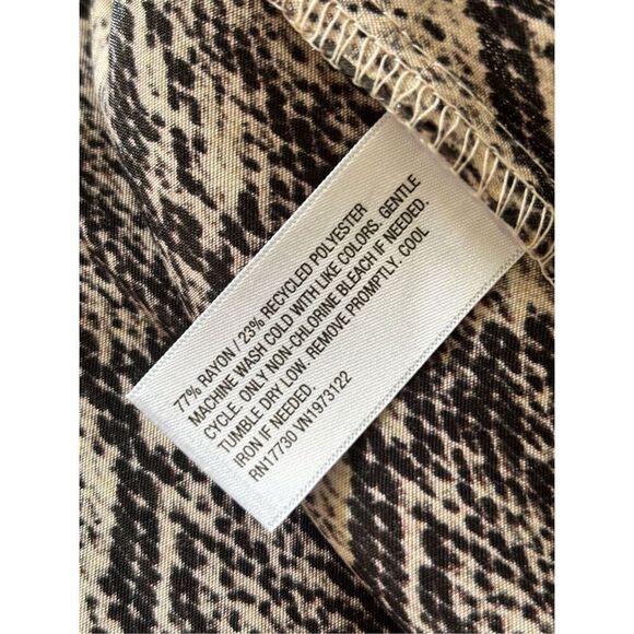 Ava & Viv shimmery snake skin print knee length dress size 1X - Picture 12 of 16